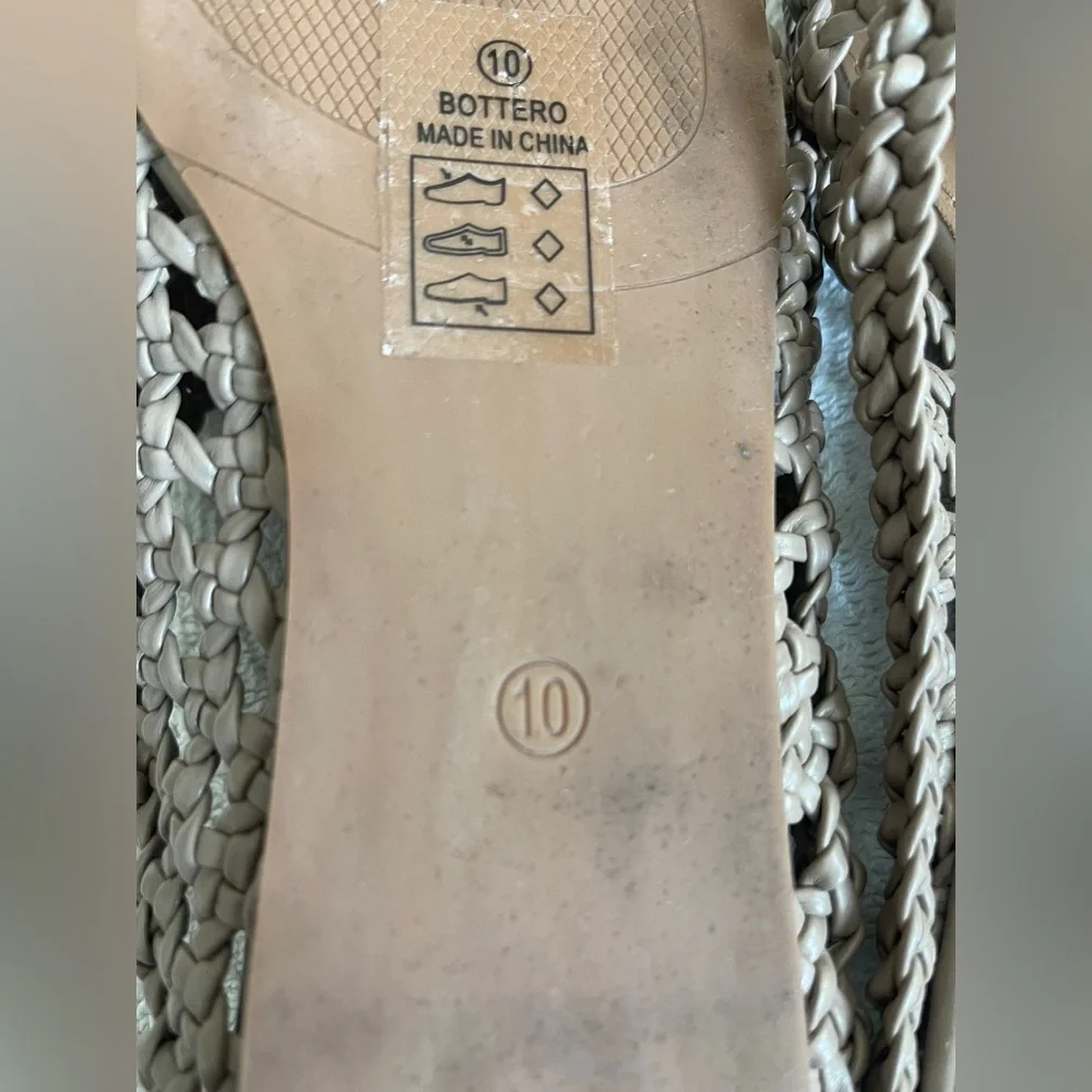 Nicole Miller Woven Slip-On Mules Women’s Size 10 Beige Braided Flats Boho Chic - Picture 3 of 5